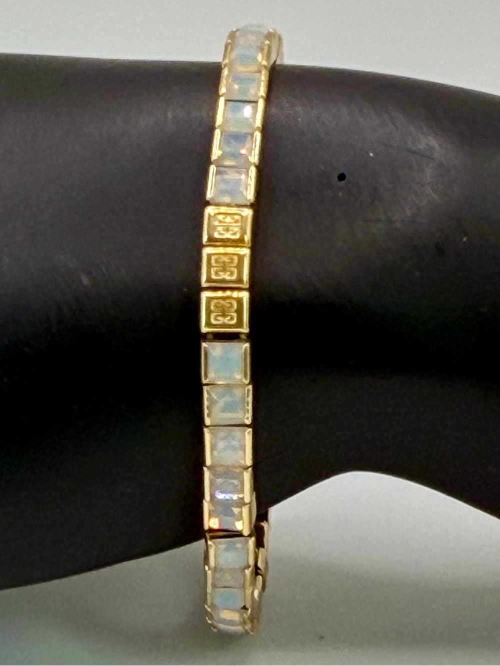 **VERY RARE** Vintage Givenchy Aurora Borealis Signed Stretch Gold Tone Bracelet